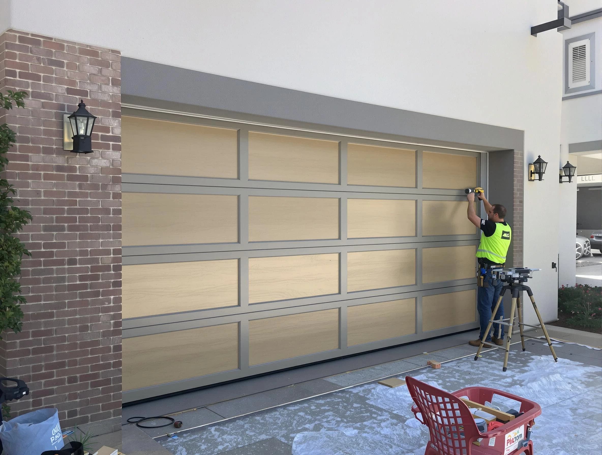 Garage door replacement service by Casa Grande Garage Door Repair in Casa Grande